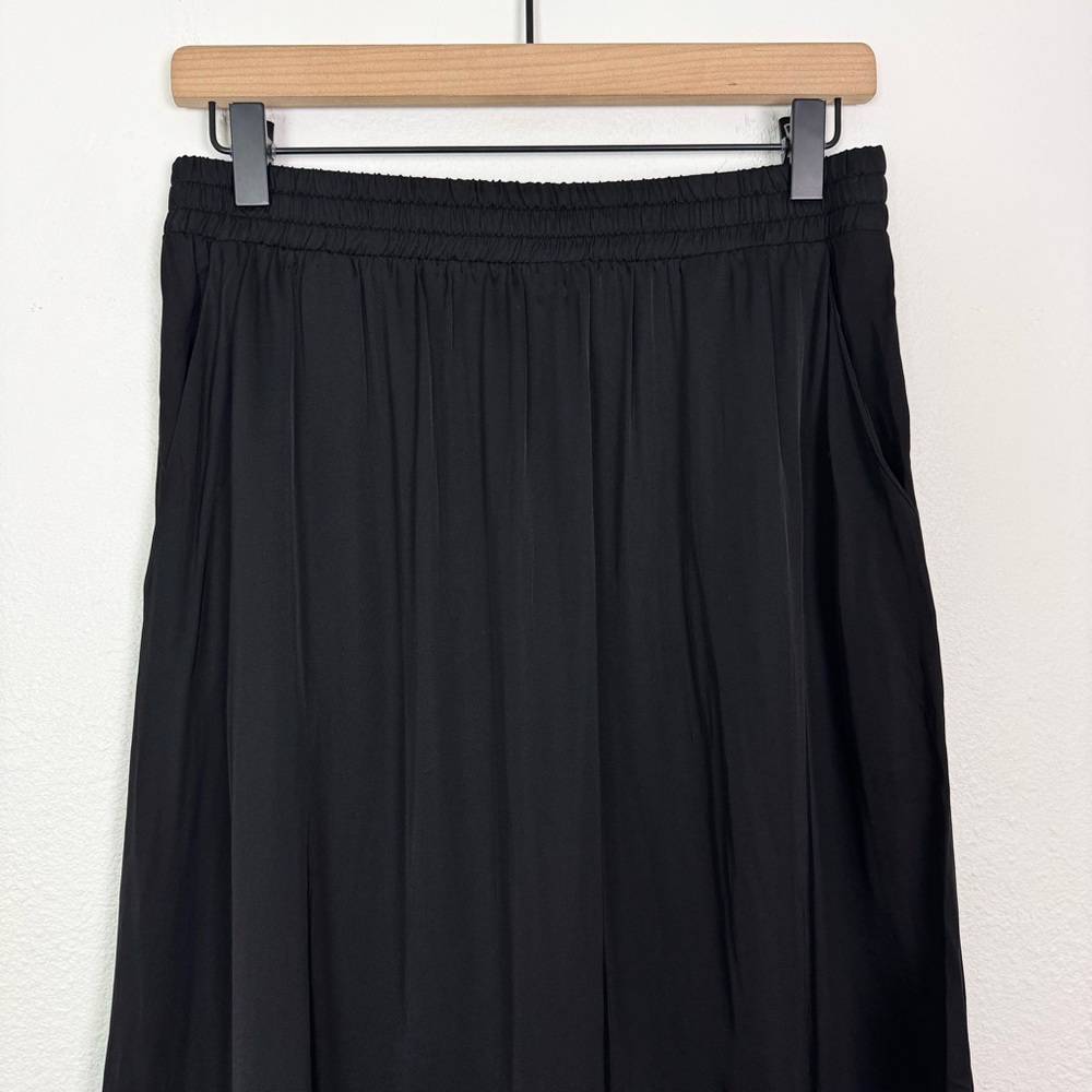 Nation LTD Alba Tiered Midi Skirt Black Satin Size Medium - Picture 5 of 9
